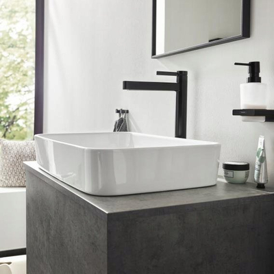 Bateri lavamani Hansgrohe Finoris Highriser 260, një levë, mat, e zezë