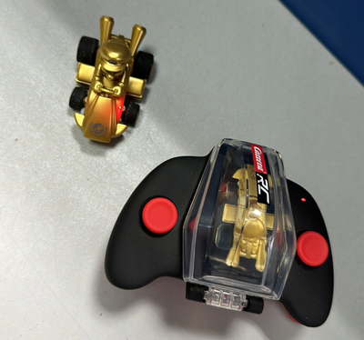 Makine garash me telekomandë Carrera Mini Racer Mario Kart, 2.4 GHz, Mario Gold, e artë