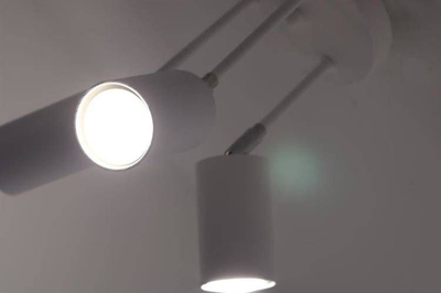Llambë tavani Lampex, 3x40W, e bardhë