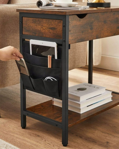 Tavolinë anës divanit Songmics, palosëse me USB dhe prizë, me rafte, dru rustic