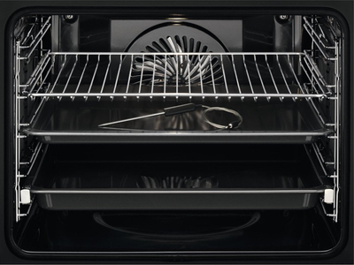 Furrë inkaso Electrolux KOEBP39Z, 71L, pastrim pirolitik, klasë A++, e zezë