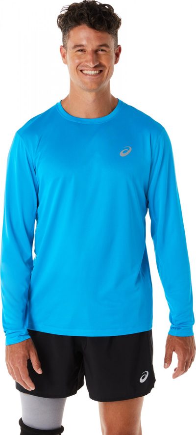 Bluzë vrapimi Asics Core për burra, me mëngë të gjata, masa S, ngjyrë blu e hapur