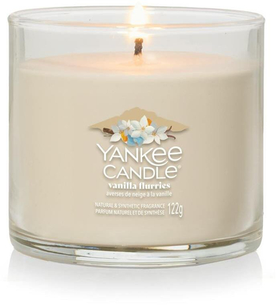 Qiri aromatik Yankee Candle Signature Small Tumbler Vanilla Flurries, 122g, vanilje