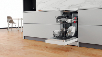 Lavastovilje Whirlpool WSFE 2B19, 45cm, 10 sete, e bardhë