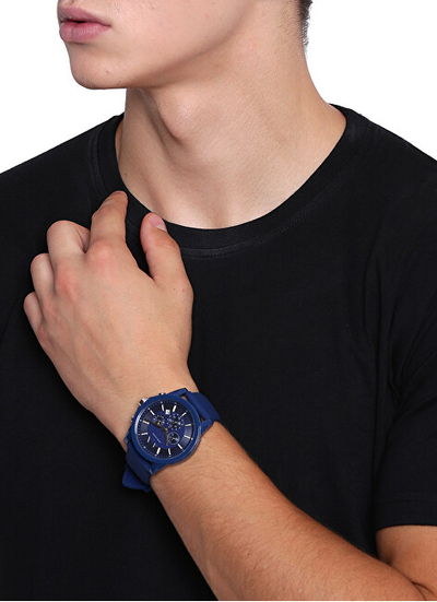 Orë dore Armani Exchange Black Tech AX1327