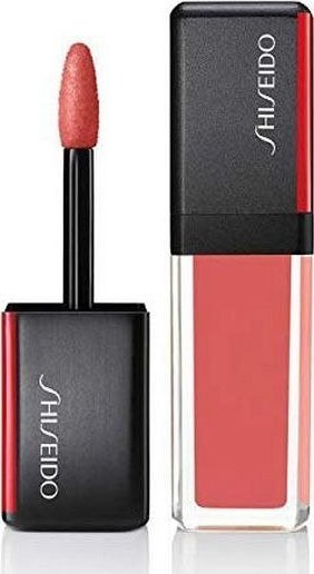 Shkëlqyes buzësh Shiseido LacquerInk Lip Shine, me shkëlqim të fortë, ngjyrë e kuqe