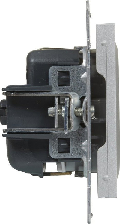 Prizë muri Legrand Suno Schuko 721320, 16A, me shutter, alumini