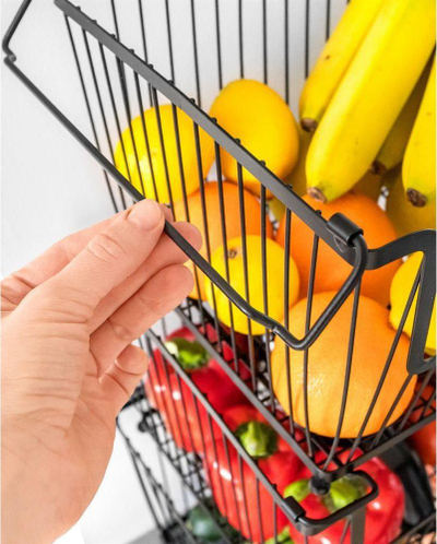 Shportë metalike për fruta dhe perime, e zezë