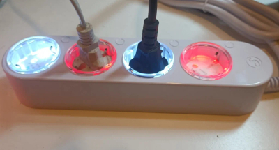 Prizë e mençur me katër priza Shelly Power Strip 4 Gen4