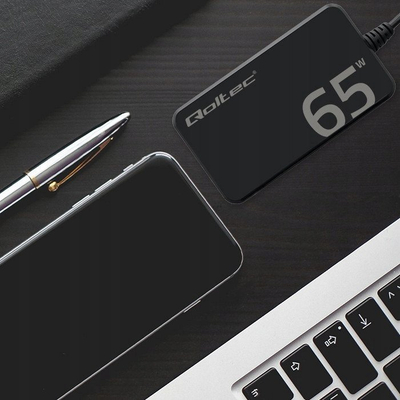 Полнач за мрежа Qoltec GaN Fast Slim D, 65W, USB C 3.1, црн