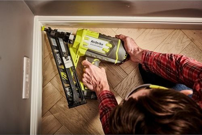 Gozhdues pa kabllo Ryobi R15GN18-0, 18V, AirStrike, pa bateri