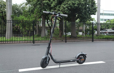 Trotinet elektrik Navee V50, 560W, 50km autonomi, i zi
