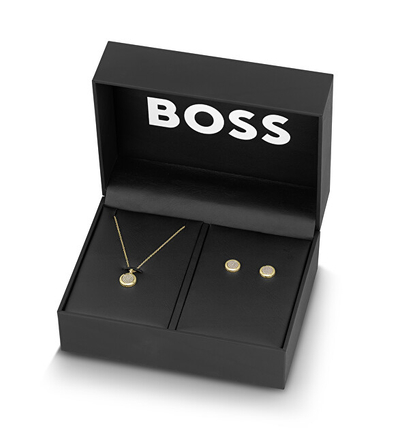 BOSS Ѓердан од Нерѓосувачки Челик со Паве Кристално Приврзок, Златен Тон