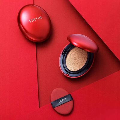Puder kompakte Debenhams Mask Fit Red Mini Cushion SPF40, 4.5g, nuanca 24N Latte