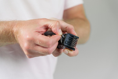 Trimmer trupi Wahl Extreme Grip Advanced Body Hair, i rikarikueshëm, për meshkuj, gri