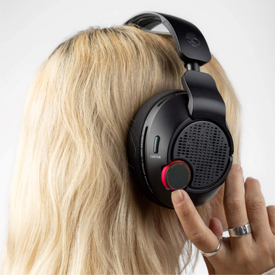 Гејминг слушалки Skullcandy Crusher PLYR 720 безжични, THX просторно аудио, мултисензорен бас, црни