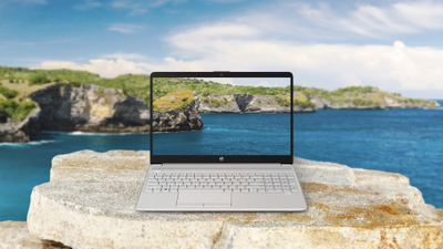 Laptop HP 15s‑eq2289nw, 15,6”, Ryzen 3 5300U, 8GB RAM, 256 GB SSD, AMD Radeon Graphics, ngjyrë argjendtë