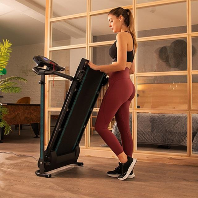 Trapi ecës Cecotec, 550W, 1 deri 10 km/h, i zi