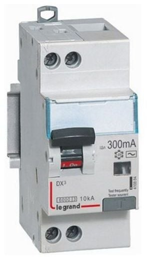 Диференцијален прекинувач со заштита од преоптоварување Legrand DX3 P312, 2P, 20A, 30mA, тип A