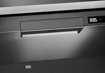 Lavastovilje e integruar Electrolux EEG63410L, seria 700, e bardhë
