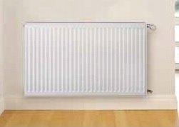 Radiator çeliku Caradon Termo Teknik V22 500/700, 1011W, me varenësa, i bardhë