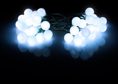 Drita dekoruese Retlux RXL 282, 40LED, 4m, të bardha