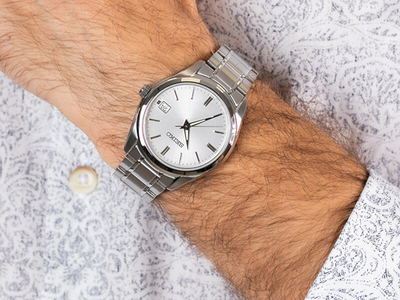 Orë dore Seiko Quartz SUR307P1