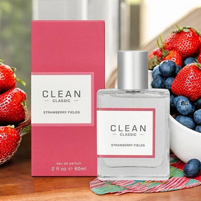 Parfum Clean Classic Strawberry Fields EDP, 60ml, për goca