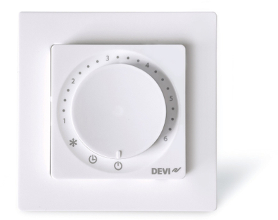 Термостат за под DEVI DEVIreg Basic 140F1164, неделен програматор, надворешен сензор, бел