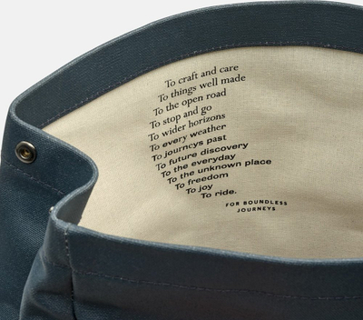 Shpinore Brooks Pickwick Cotton Canvas 26L, pëlhurë e papërshkueshme nga uji, blu e errët
