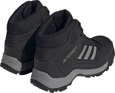Këpucë hiking për kalamaj adidas Terrex Hyperhiker Mid, taban Traxion, të zeza