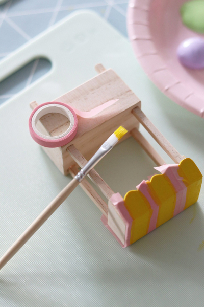 Set DIY aksesorë për shpinë e kukullave Lundby, dru natyral, 4 pjesë, ngjyrë natyrale