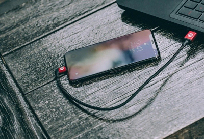 Kabllo USB në Lightning PGYTECH P-GM-115, 0.35m, për iPhone i kuq e zi