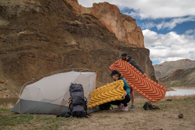 Dyshek kampingu Klymit Static V Lite ECO, i frymë, super i lehtë, ngjyrë gold
