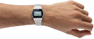 Orë për meshkuj Casio, e argjendtë