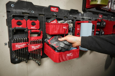 Raft për mjete Milwaukee Red Storage Racking, 89mm, 254mm, i kuq
