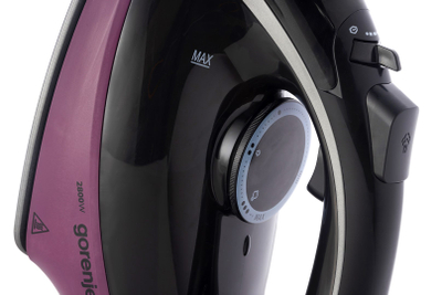 Hekur me avull Gorenje SIK2800BKV, 2800W, shtresë qeramike, i zi vjollcë