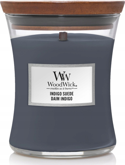 Qiri WoodWick Indigo Suede, madhësia Medium, fitil druri, indigo