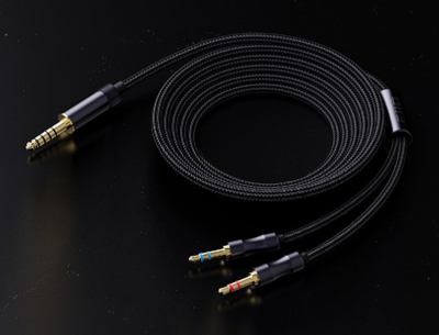 Kabllo kufjesh FiiO LL-4.4A, i balancuar 3.5mm në 4.4mm, i zi