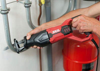 Prerëse reciproke Skil 4961 AA, 900W, shpejtësi e ndryshueshme, e kuqe