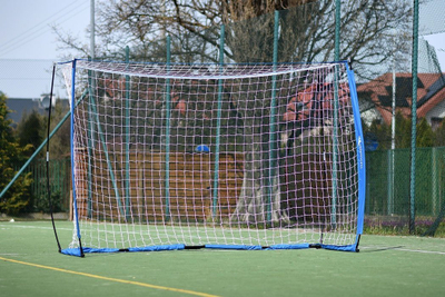 Portë futbolli UNI, palosëse, 300cm x 200cm, e bardhë