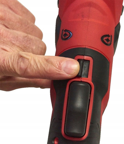 Prerëse tubash me bateri Milwaukee M12 PKSS-202C, 12V, set me 2 bateri, e kuqe