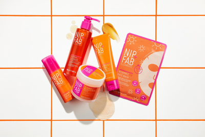 Pastrues fytyre Nip+Fab Vitamin C Cleanser, vitaminë C, efekt ndriçues