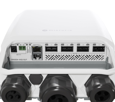 Мрежен свич Mikrotik CRS504-4XQ-OUT, 4x QSFP28 100Gbps, IP66, бел