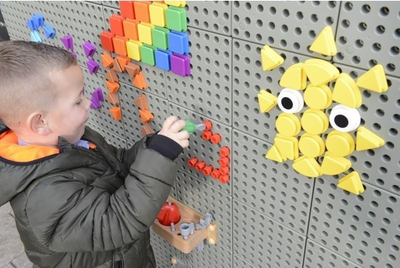 Set veglash lodër Masterkidz Tool Set With Drill, 8 elemente, për panel STEM, shumëngjyrësh