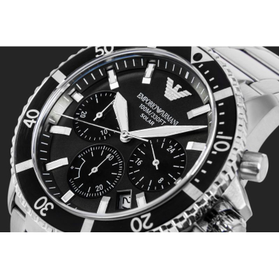 Рачен часовник Emporio Armani AR11739 Chronograph Holiday 2025, кварц, не’рѓосувачки челик, сребрен