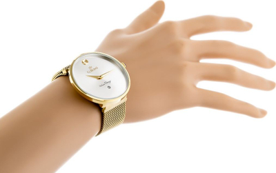 Orë dore për femra G. Rossi Diuna Date, mekanizëm quartz, çelik inox, ngjyrë ari