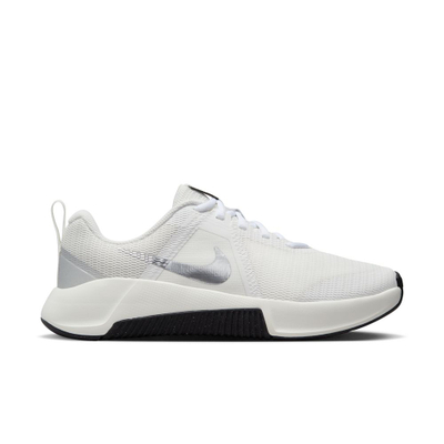 Патики за тренинг Nike MC Trainer 3, мрежа, гумен ѓон, бели со сребрена боја