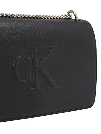 Çantë elegante për femra Calvin Klein, e zezë