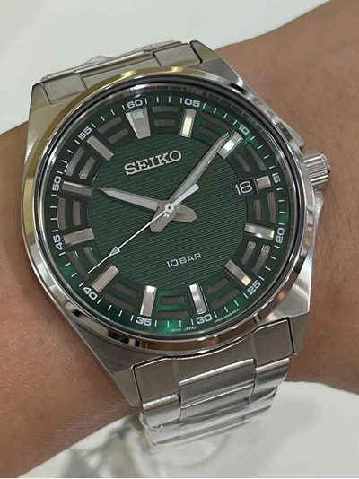 Orë për meshkuj Seiko, e argjendtë